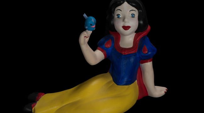 Snow White Snow White